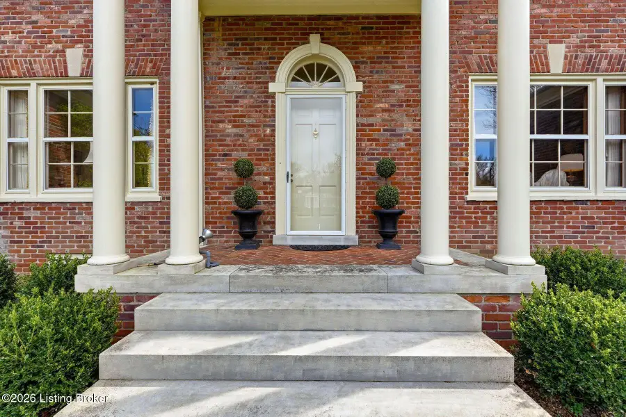 1802 Park Boundary Rd, Louisville, KY 40205 - #3