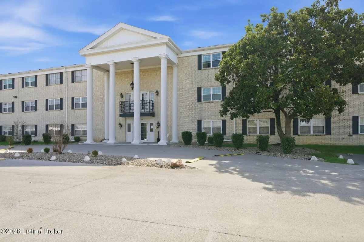 244 El Conquistador Pl, Louisville, KY 40220 - #1