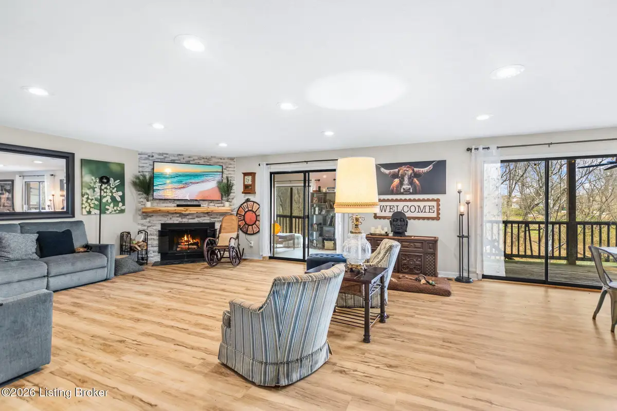 6509 Marina Dr, Prospect, KY 40059 - #1