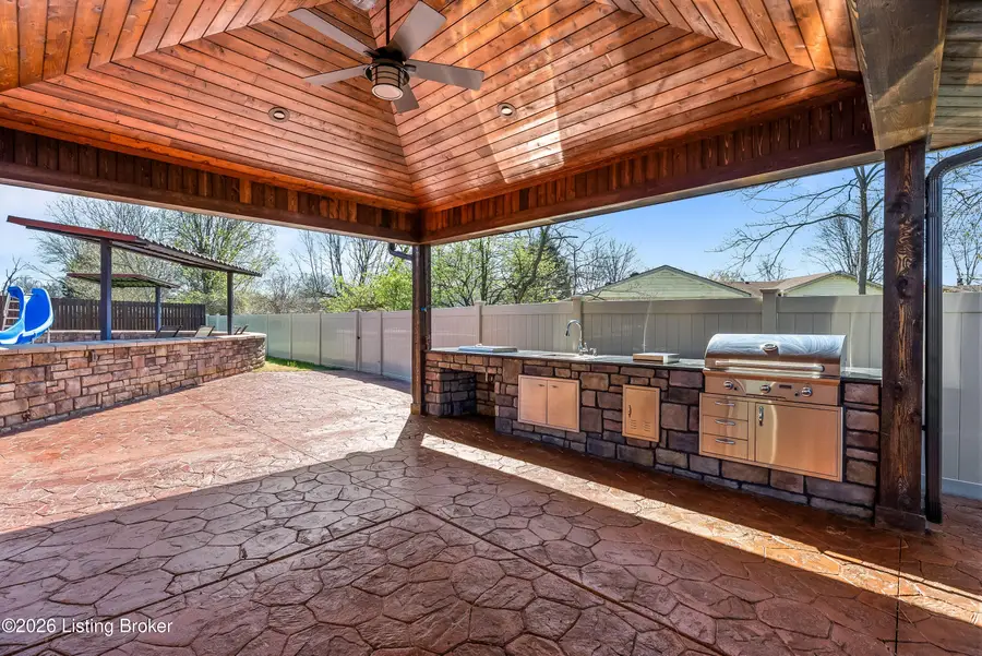 8119 Avanti Way, Louisville, KY 40291 - #2