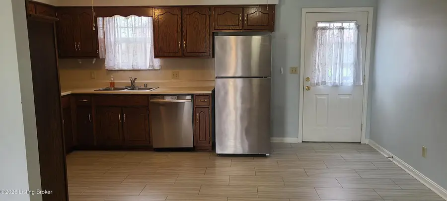 100 Caldwell Ave, Bardstown, KY 40004 - #3