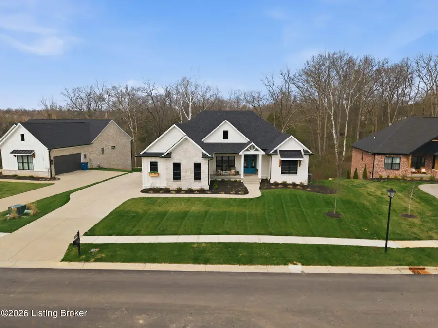 17611 Fox Spring Way, Louisville, KY 40245 - #2