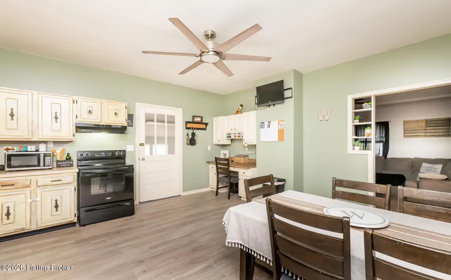 9701 Seatonville Rd, Louisville, KY 40291 - #2