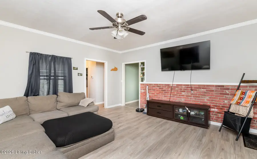 9701 Seatonville Rd, Louisville, KY 40291 - #3