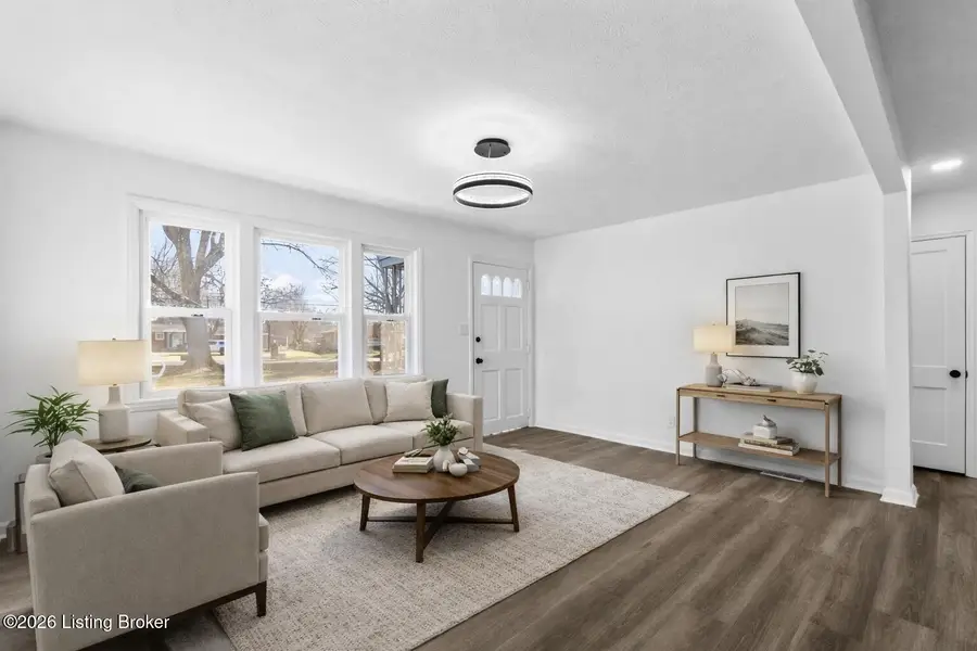 7712 3rd Street Rd, Louisville, KY 40214 - #3