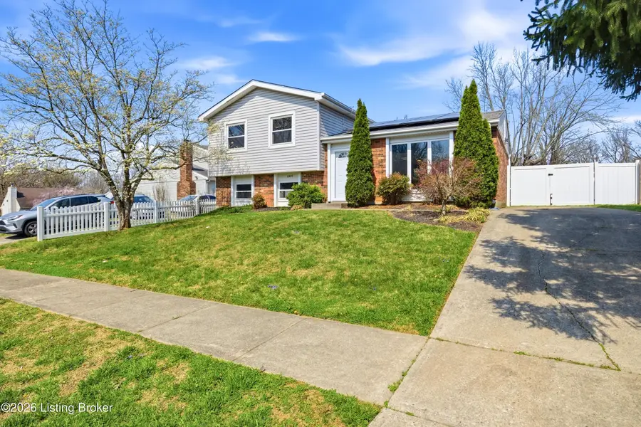 6305 Linstead Rd, Louisville, KY 40228 - #3