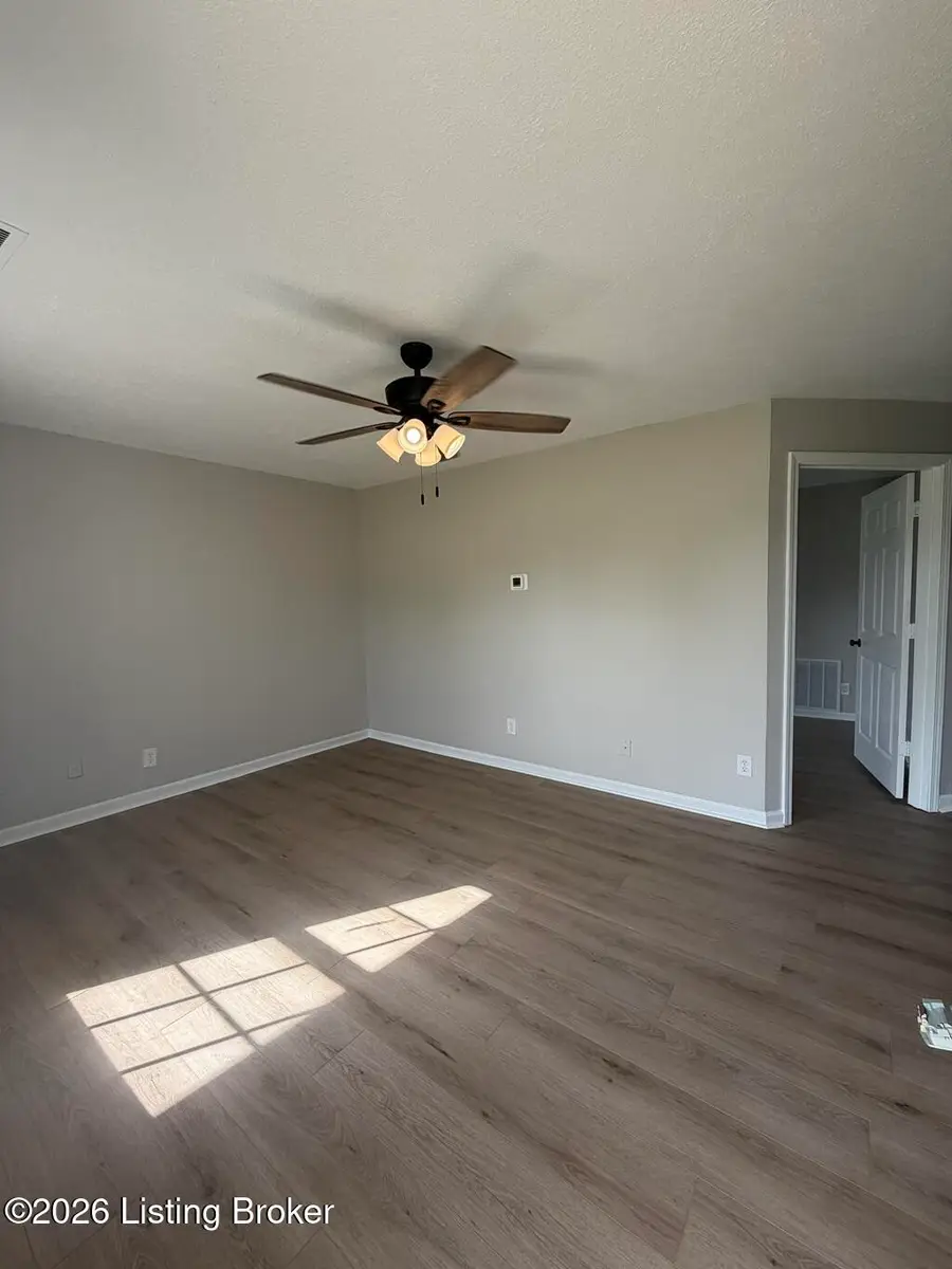 8644 Cropper Rd, Pleasureville, KY 40057 - #3