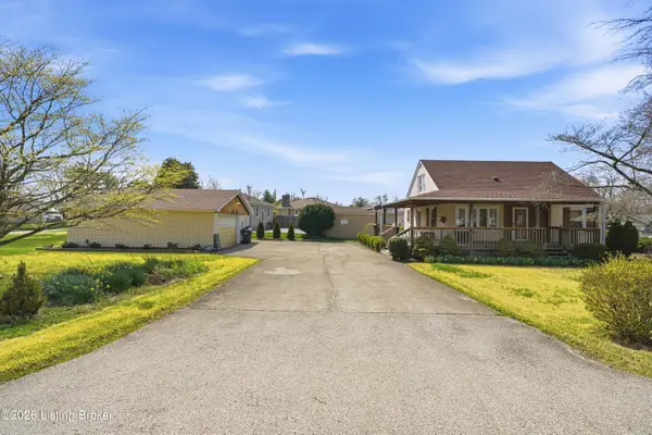 1812 Lewiston Dr, Louisville, KY 40216