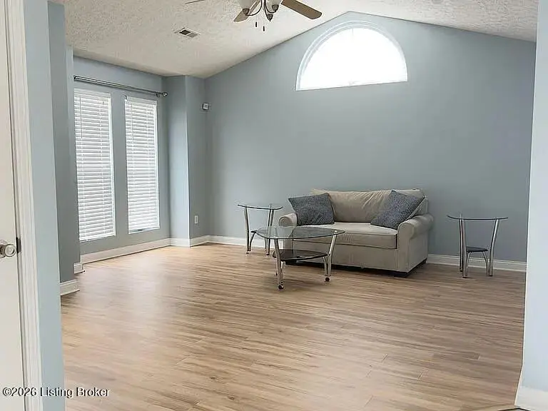 124 Applewood Ln, Elizabethtown, KY 42701 - #3