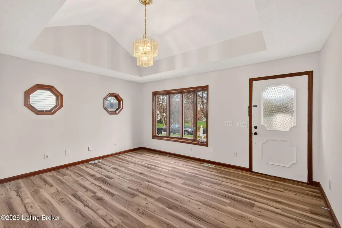 102 W Florence Ave, Louisville, KY 40214 - #1