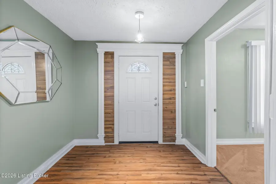 216 N 38th St, Louisville, KY 40212 - #3