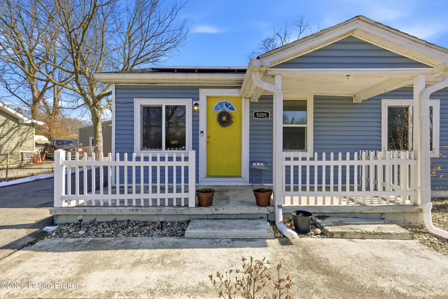 9205 Dempley Ave, Louisville, KY 40272 - #3
