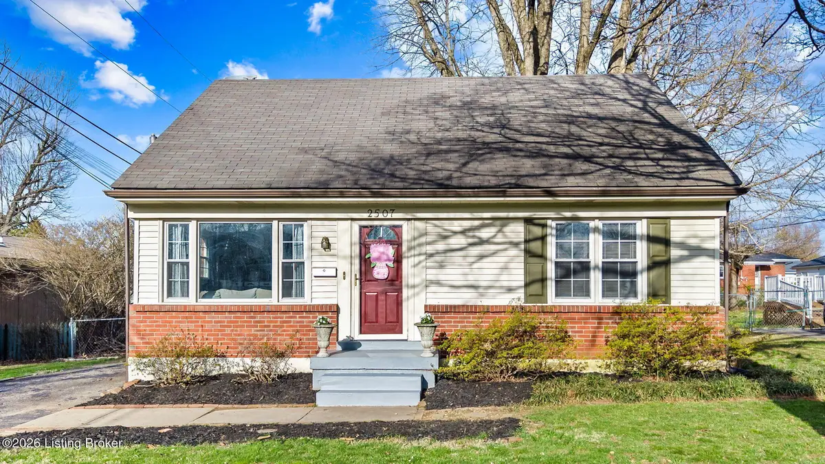 2507 Clearbrook Dr, Louisville, KY 40220 - #1