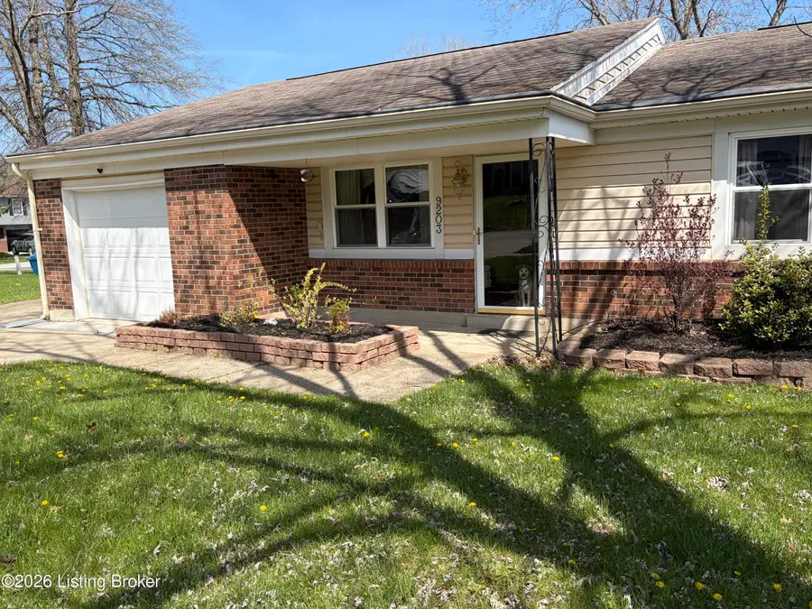 9203 Bermuda Ct, Crestwood, KY 40014 - #2