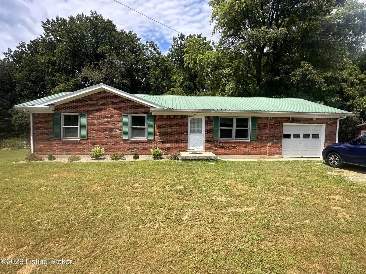 602 W Broadway St, Bardstown, KY 40004 - #1