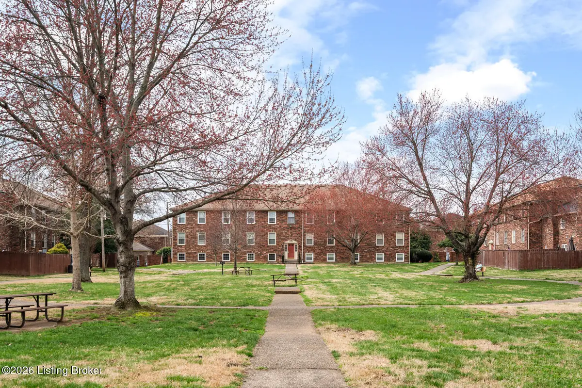 1008 Lake Way #D2, Louisville, KY 40222 - #1