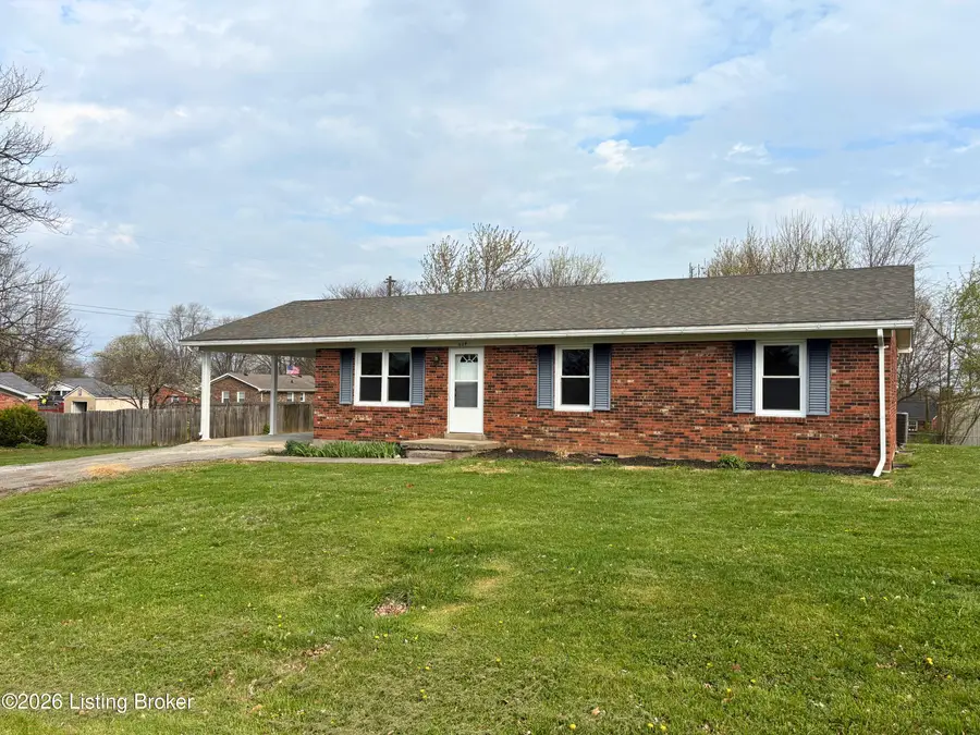 604 Keeneland Dr, Bardstown, KY 40004 - #2