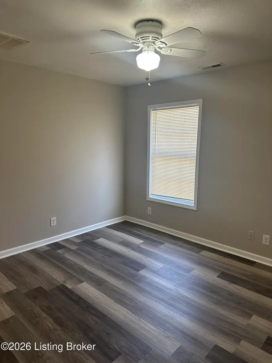 1111 Longfield Ave, Louisville, KY 40215 - #2