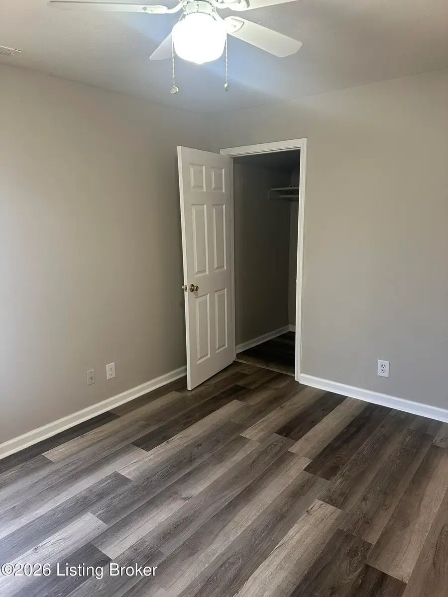 1111 Longfield Ave, Louisville, KY 40215 - #3