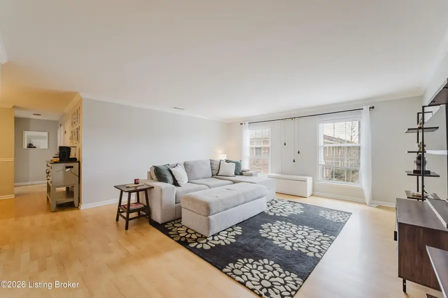 4701 Salisbury Square #104, Louisville, KY 40207 - #2