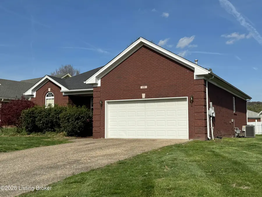 350 Jade Dr, Shepherdsville, KY 40165 - #2