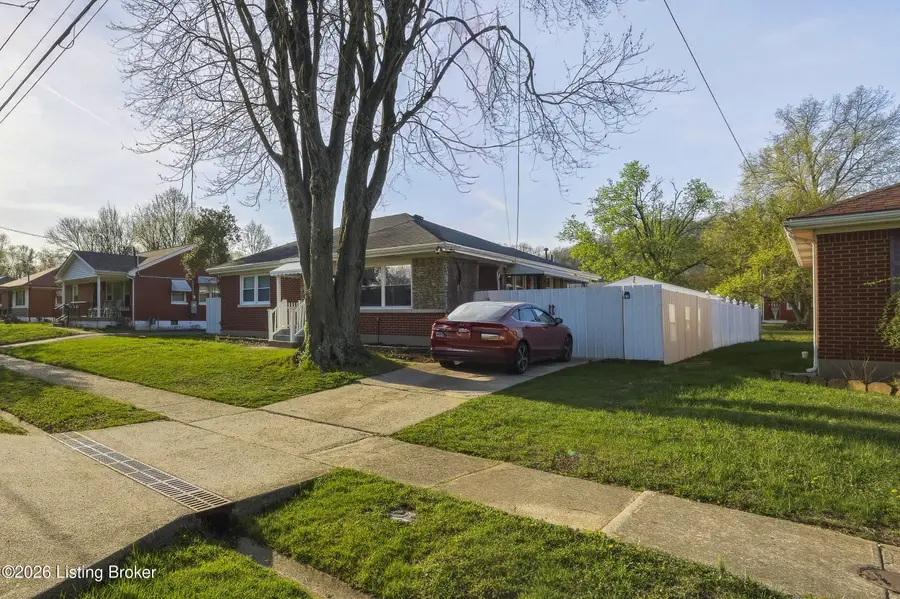 1622 Linda Way, Louisville, KY 40216 - #3