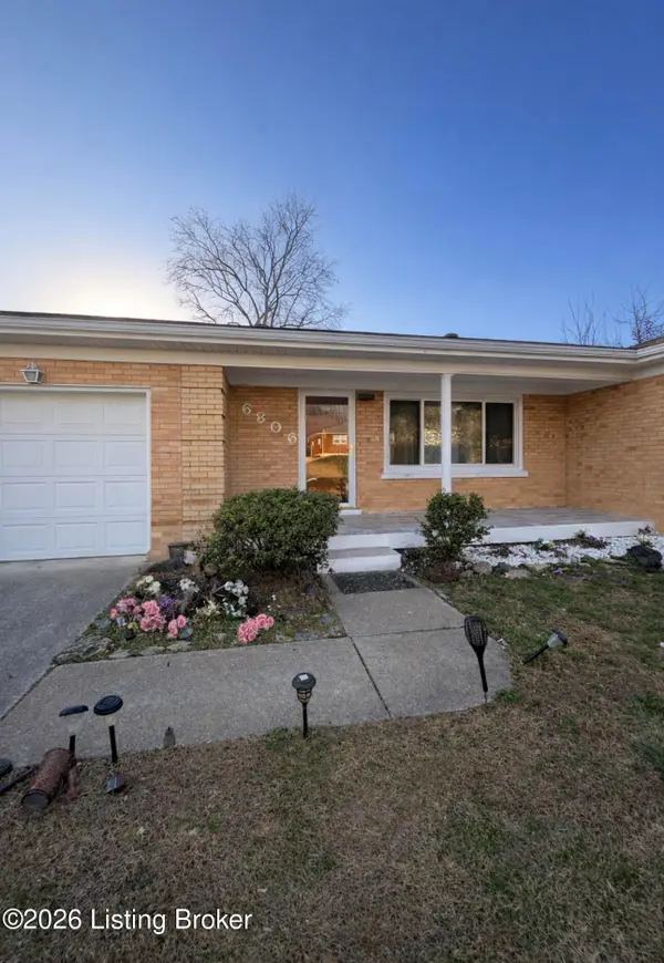 6806 Mariposa Dr, Louisville, KY 40214