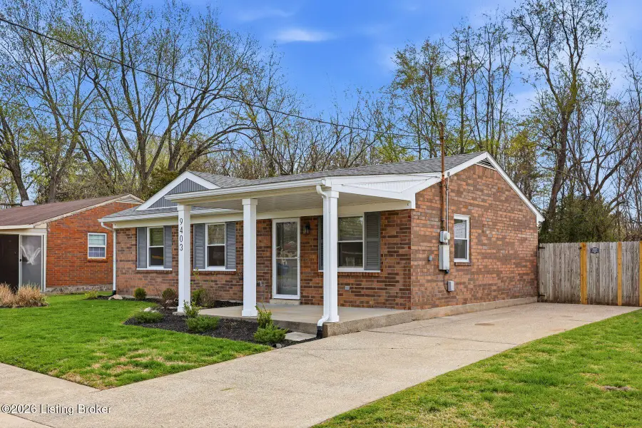 9403 Moonridge Pl, Louisville, KY 40229 - #2