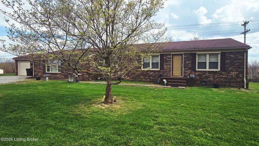 10381 Castle Hwy, Pleasureville, KY 40057 - #2