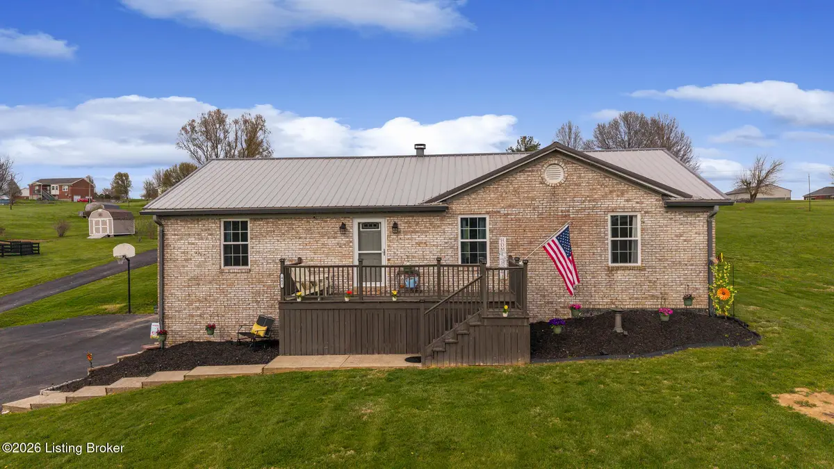 462 Wilsonville Rd, Fisherville, KY 40023 - #1