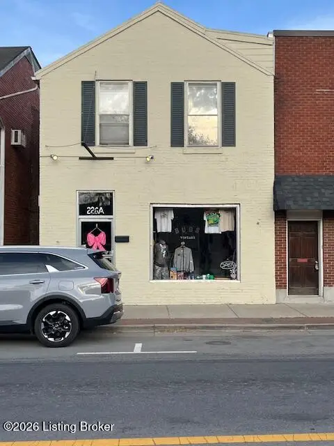 226 N 3rd St, Bardstown, KY 40004 - #1