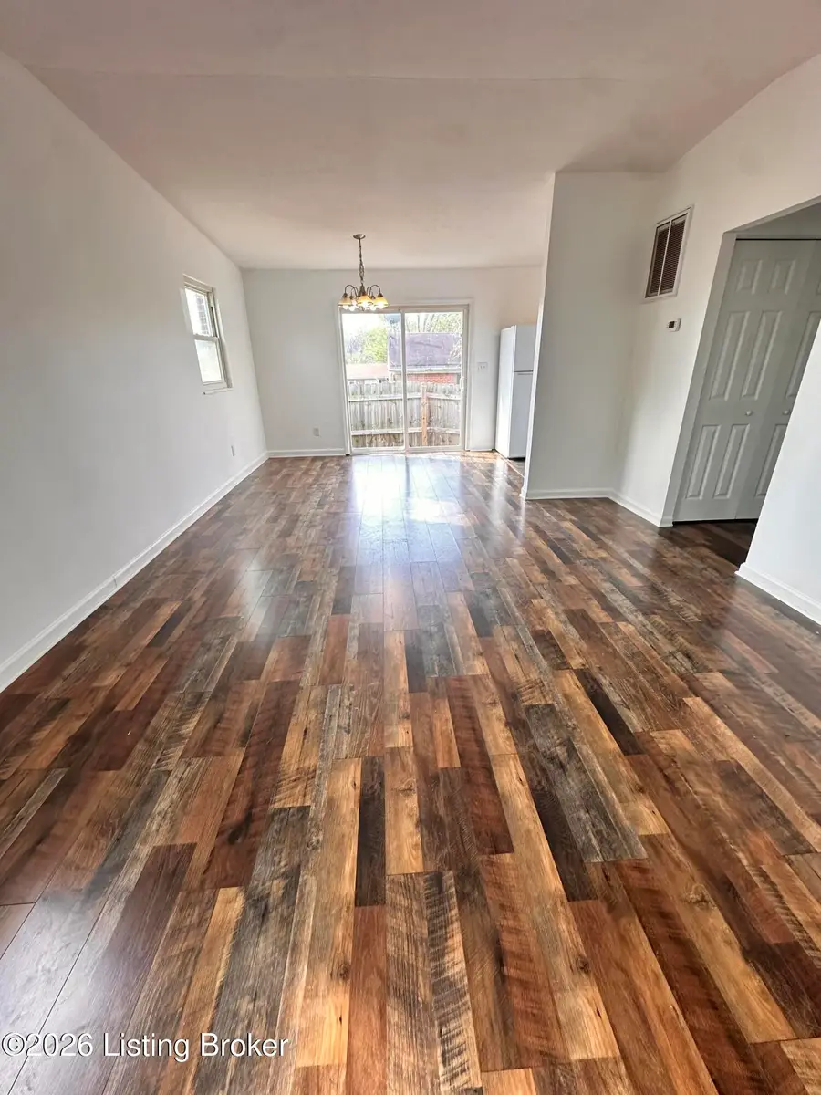 116 Kim Ct, Radcliff, KY 40160 - #3