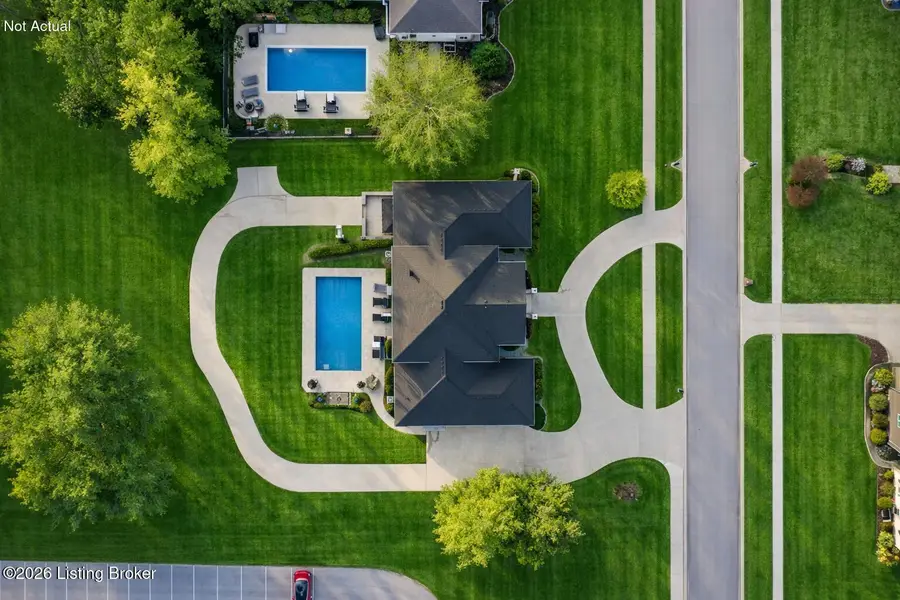 803 Foxfire Rd, Elizabethtown, KY 42701 - #3