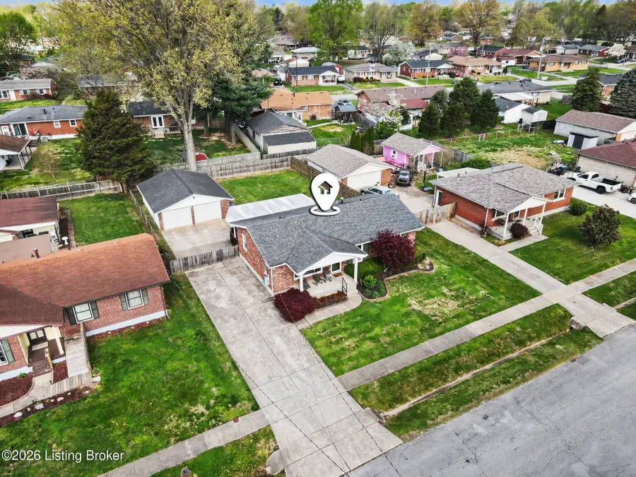 11810 Poplarwood Dr, Louisville, KY 40272 - #3