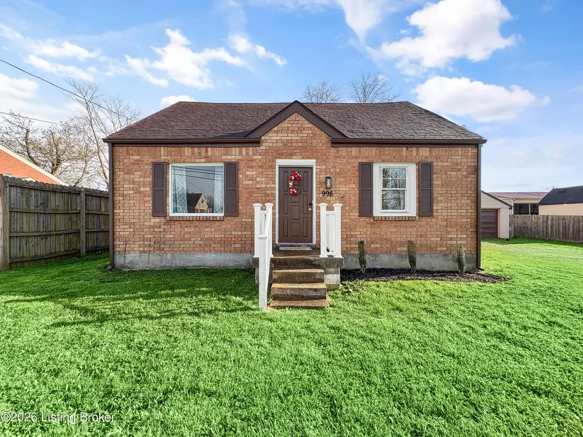998 Meadow Hill Rd, Louisville, KY 40219 - #1