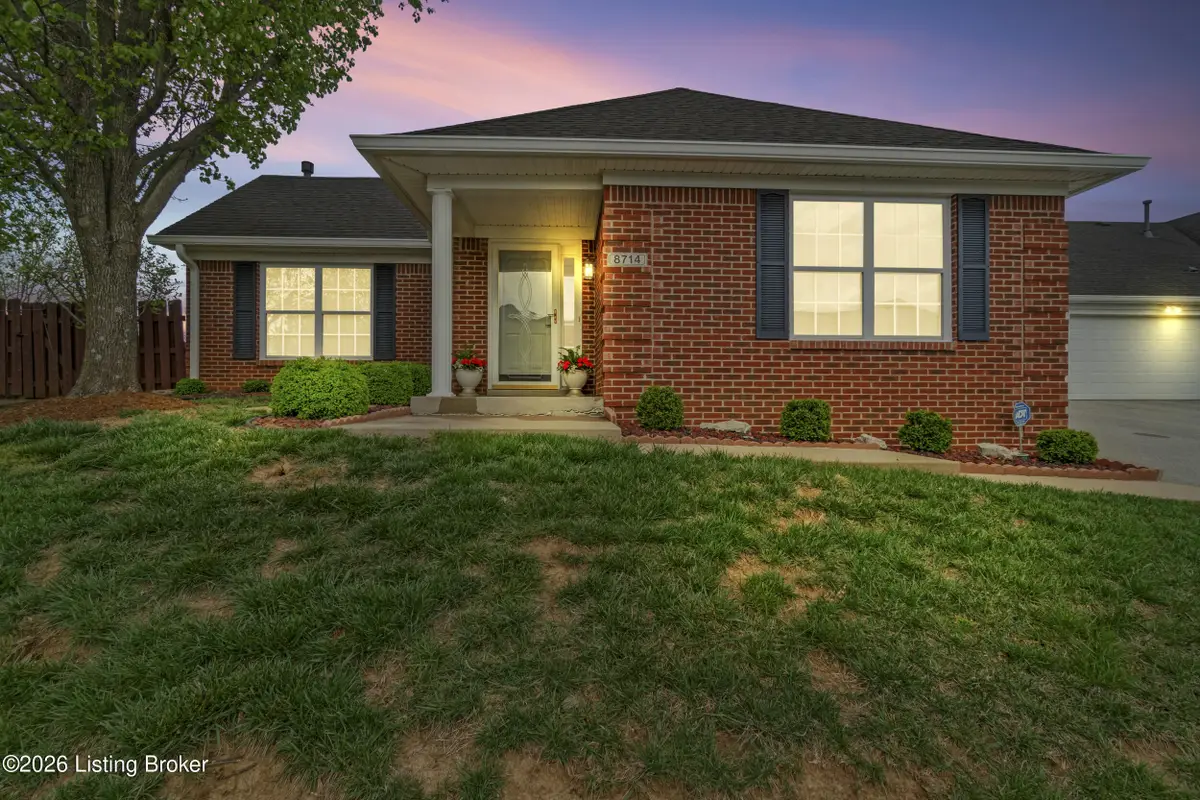 8714 Broadwood Ct, Louisville, KY 40291 - #1