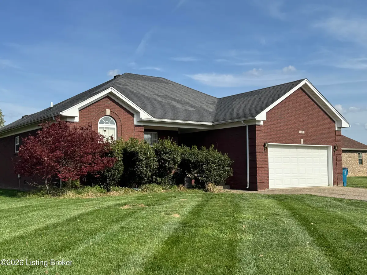 350 Jade Dr, Shepherdsville, KY 40165 - #1
