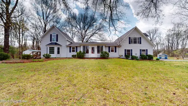 2100 Rebel Ridge Rd, La Grange, KY 40031