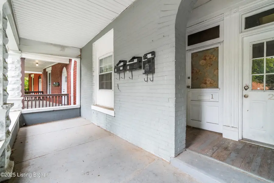 3846 Southern Pkwy, Louisville, KY 40214 - #2