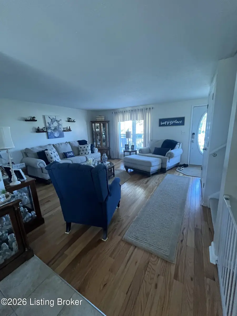 7201 Autumn Bent Way, Crestwood, KY 40014 - #3