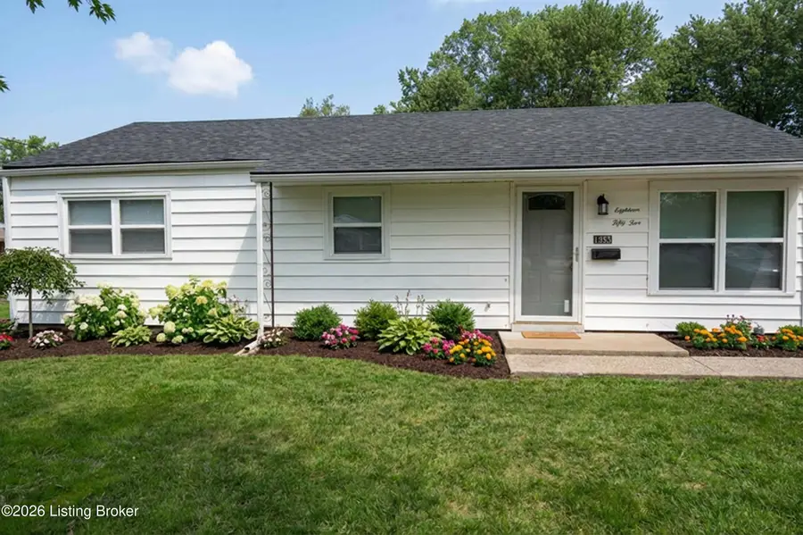 1855 Heaton Rd, Louisville, KY 40216 - #2