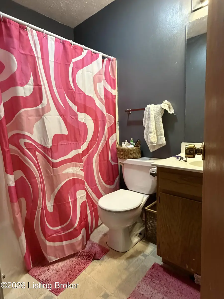 119 Langford Ave, Frankfort, KY 40601 - #3