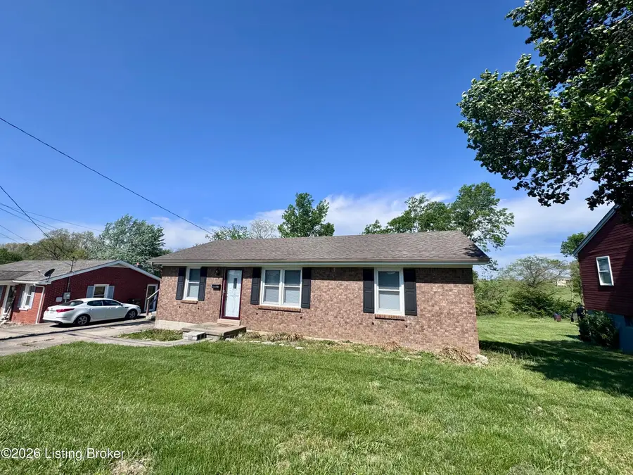 210 Rizer Ave, Springfield, KY 40069 - #2