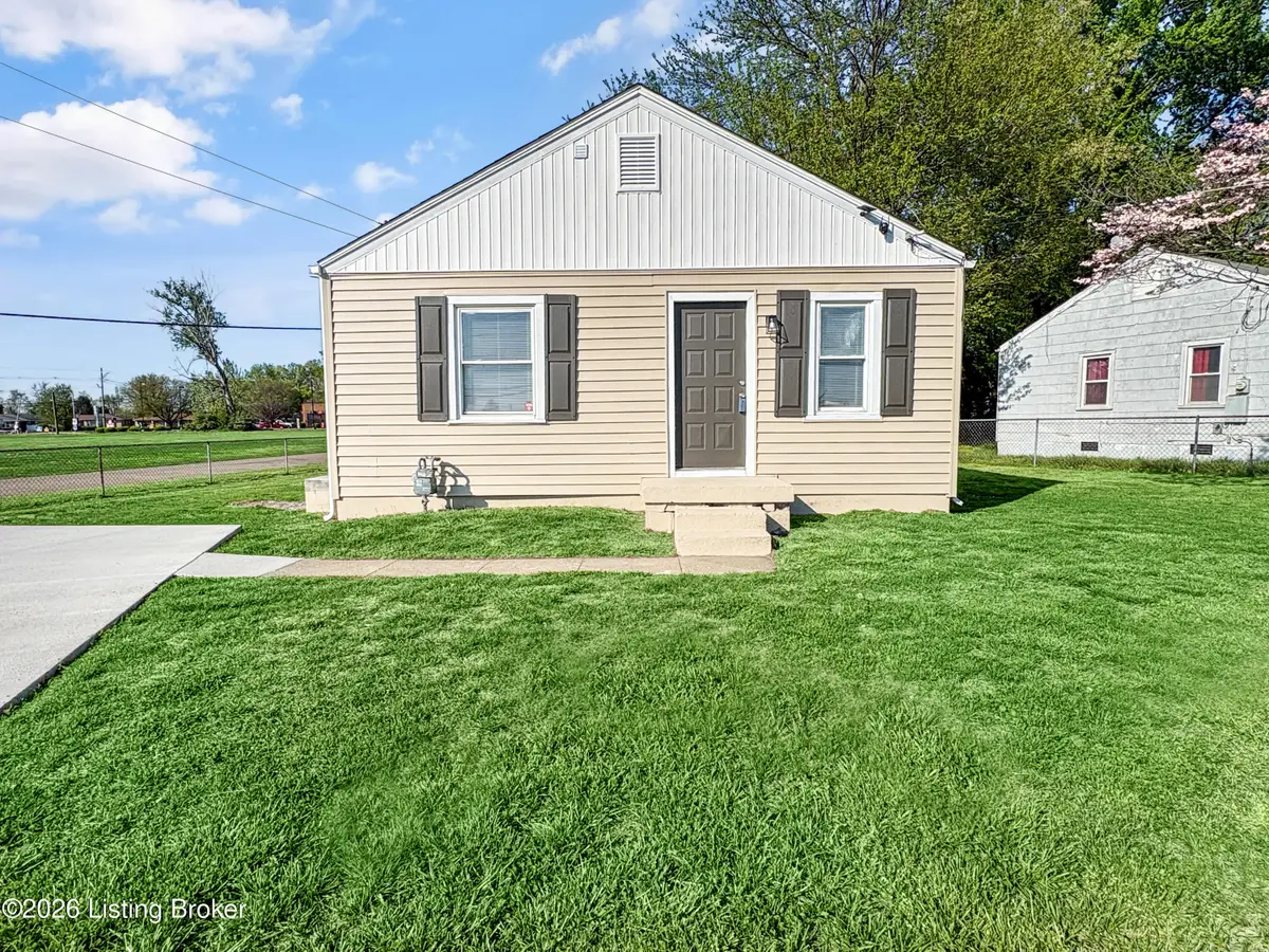 3035 Linwood Ave, Louisville, KY 40210 - #1