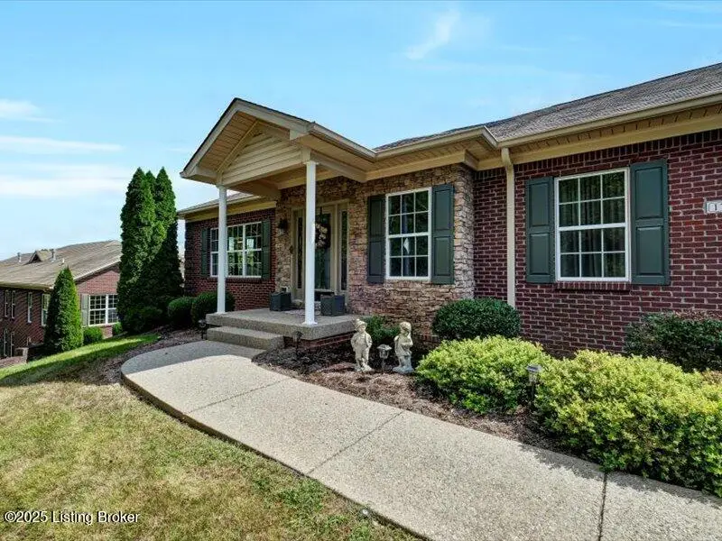 17515 Vintage Cir, Louisville, KY 40245 - #2