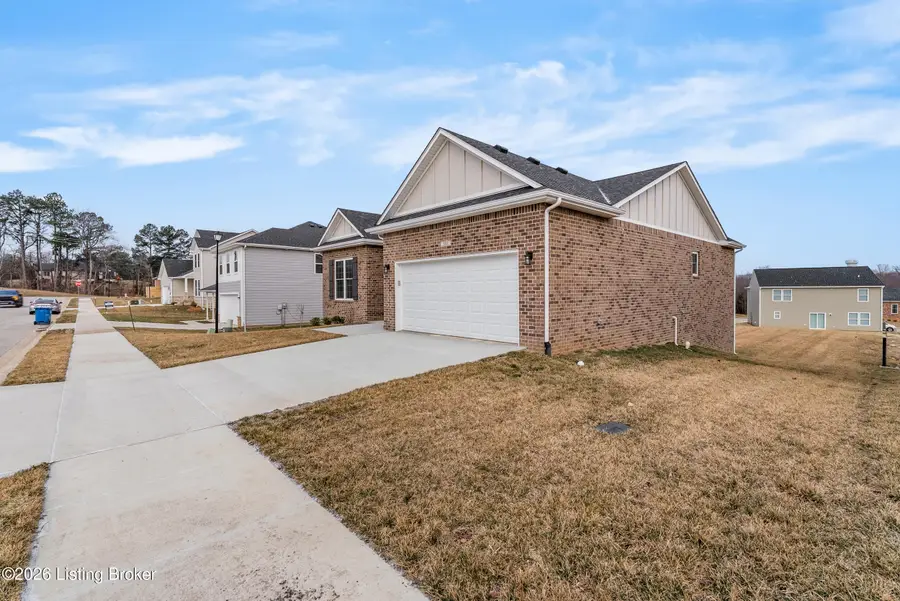 505 Ashwood Ave, Elizabethtown, KY 42701 - #3