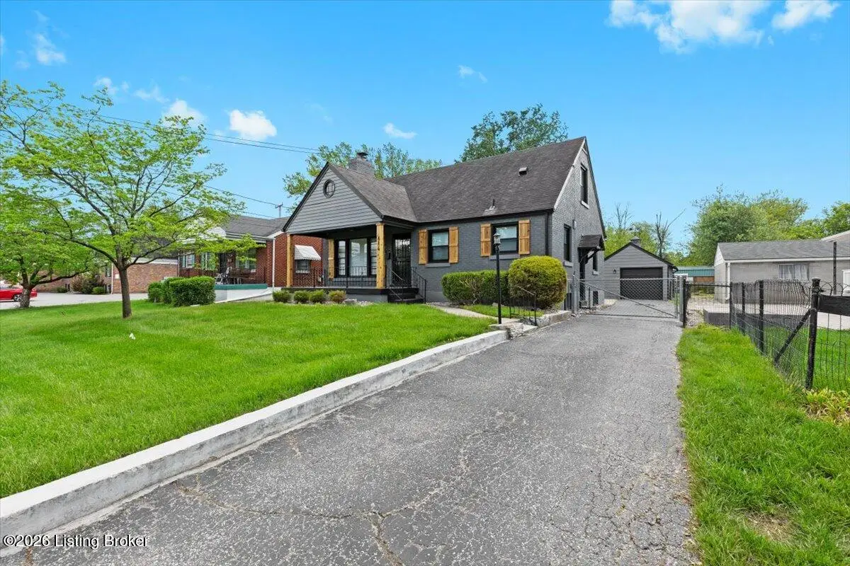 614 Bluegrass Ave, Louisville, KY 40214 - #1