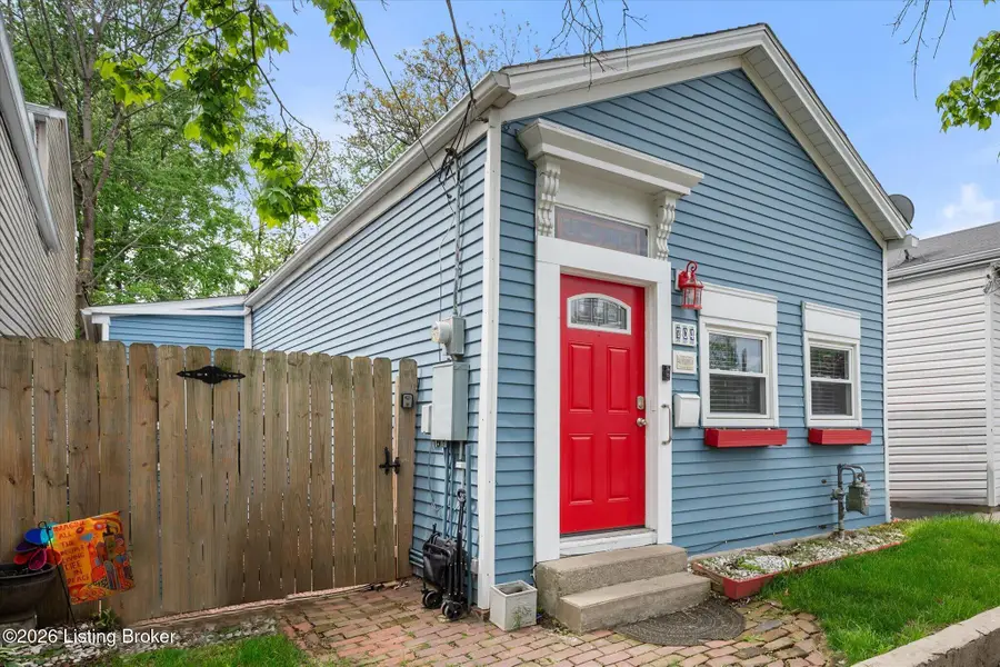 704 Camp St, Louisville, KY 40203 - #3