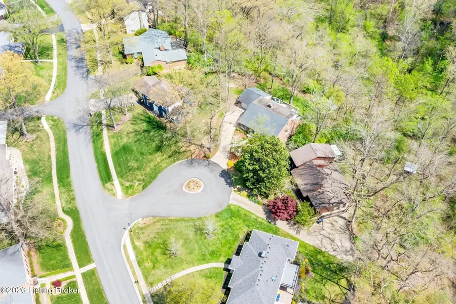3601 Falls Bluff Ct, Louisville, KY 40241 - #2