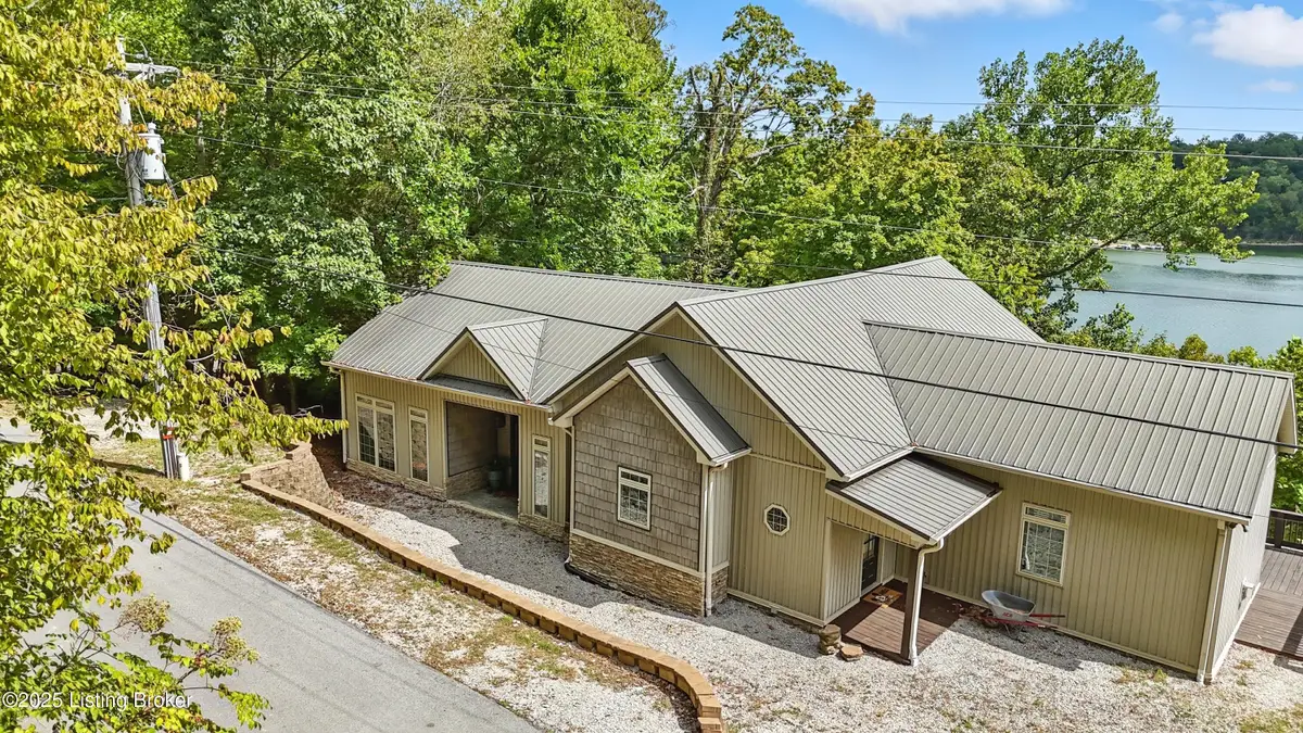 348 Lakeshore Dr, Leitchfield, KY 42754 - #1